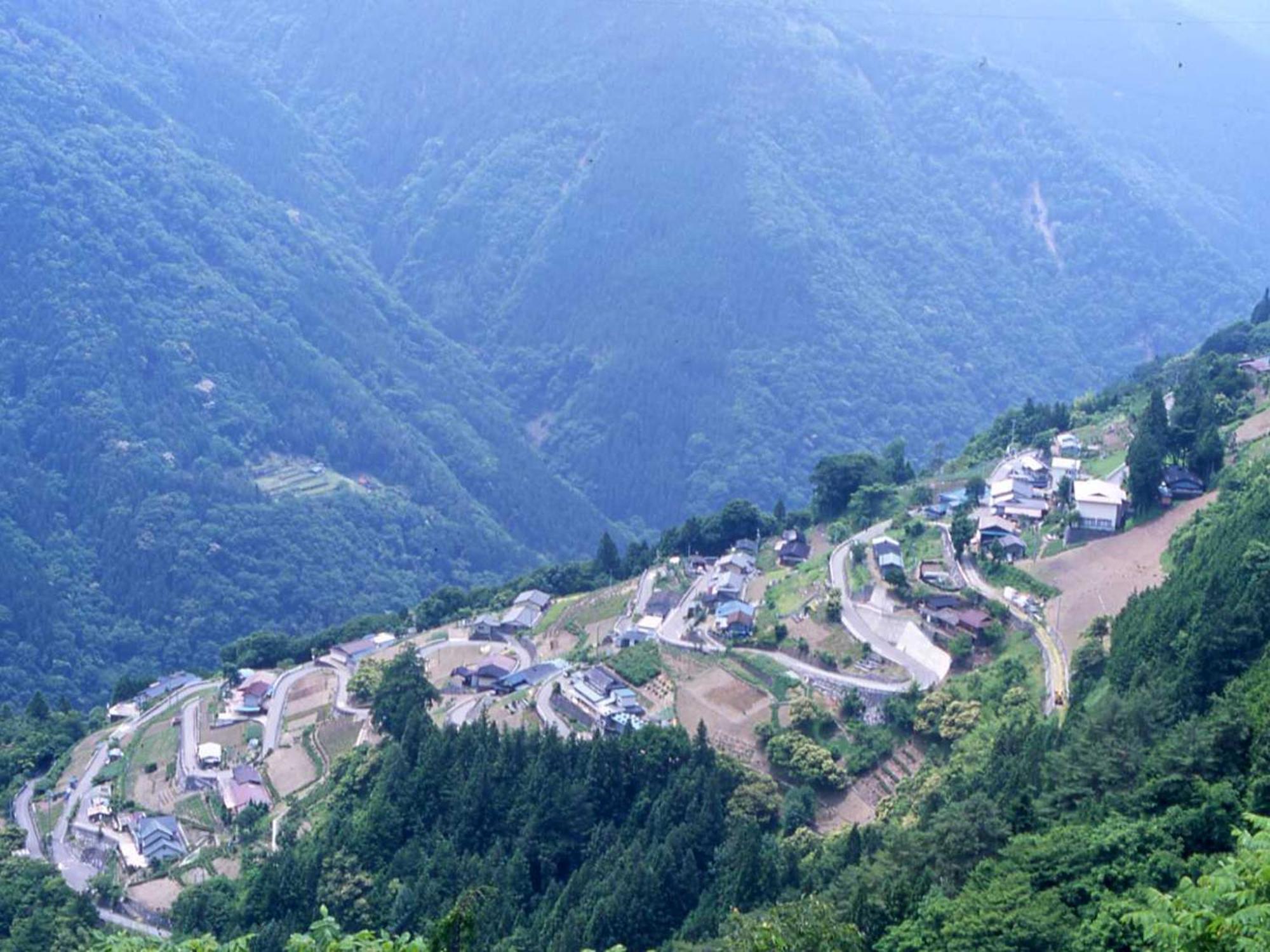Hotel Yoshinotei Iida Zewnętrze zdjęcie