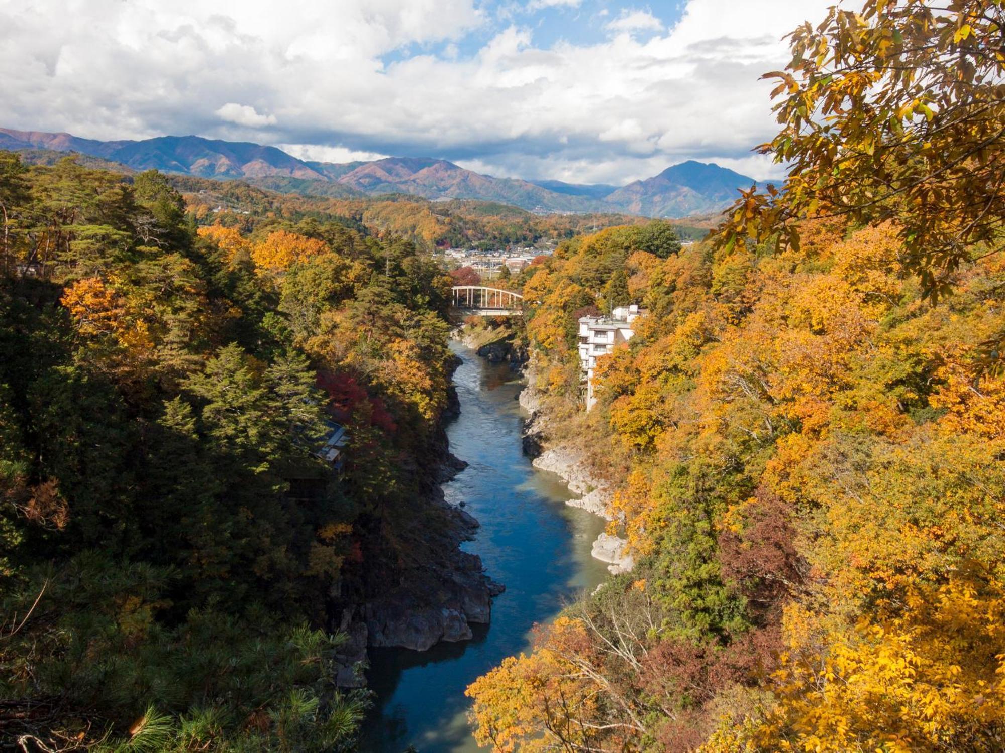 Hotel Yoshinotei Iida Zewnętrze zdjęcie