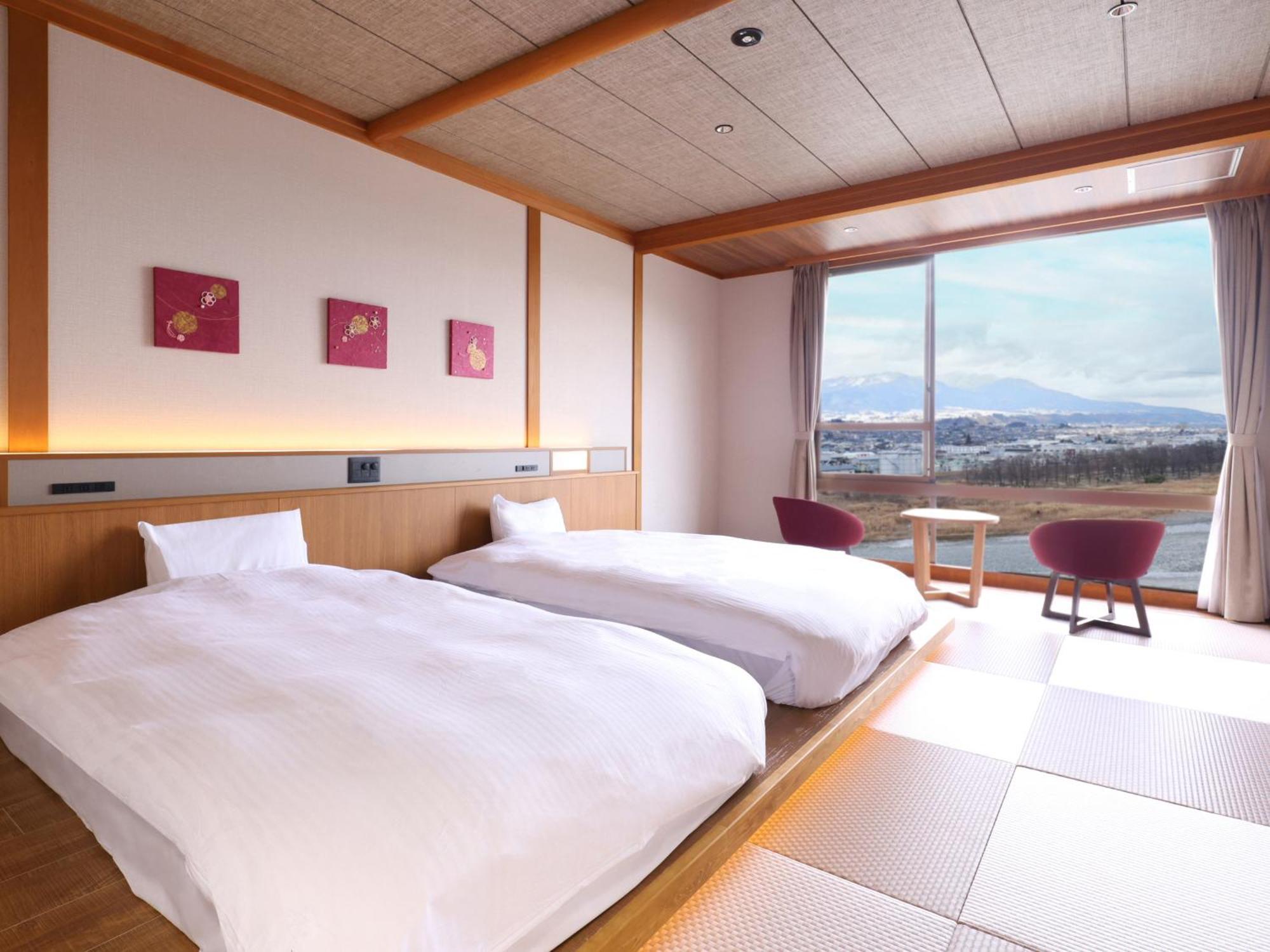 Hotel Yoshinotei Iida Zewnętrze zdjęcie